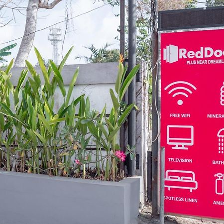Reddoorz @ Uluwatu Suites Esterno foto